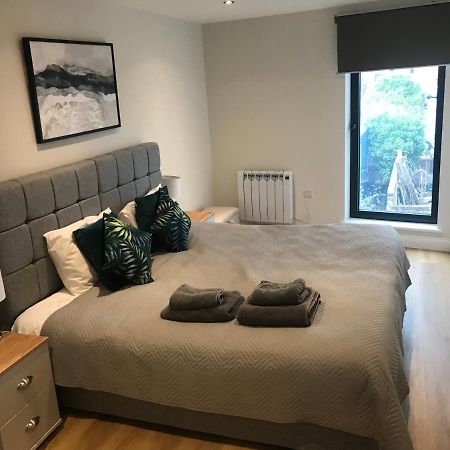 Heart Of Henley 1 & 2 Bedroom Apartments Εξωτερικό φωτογραφία