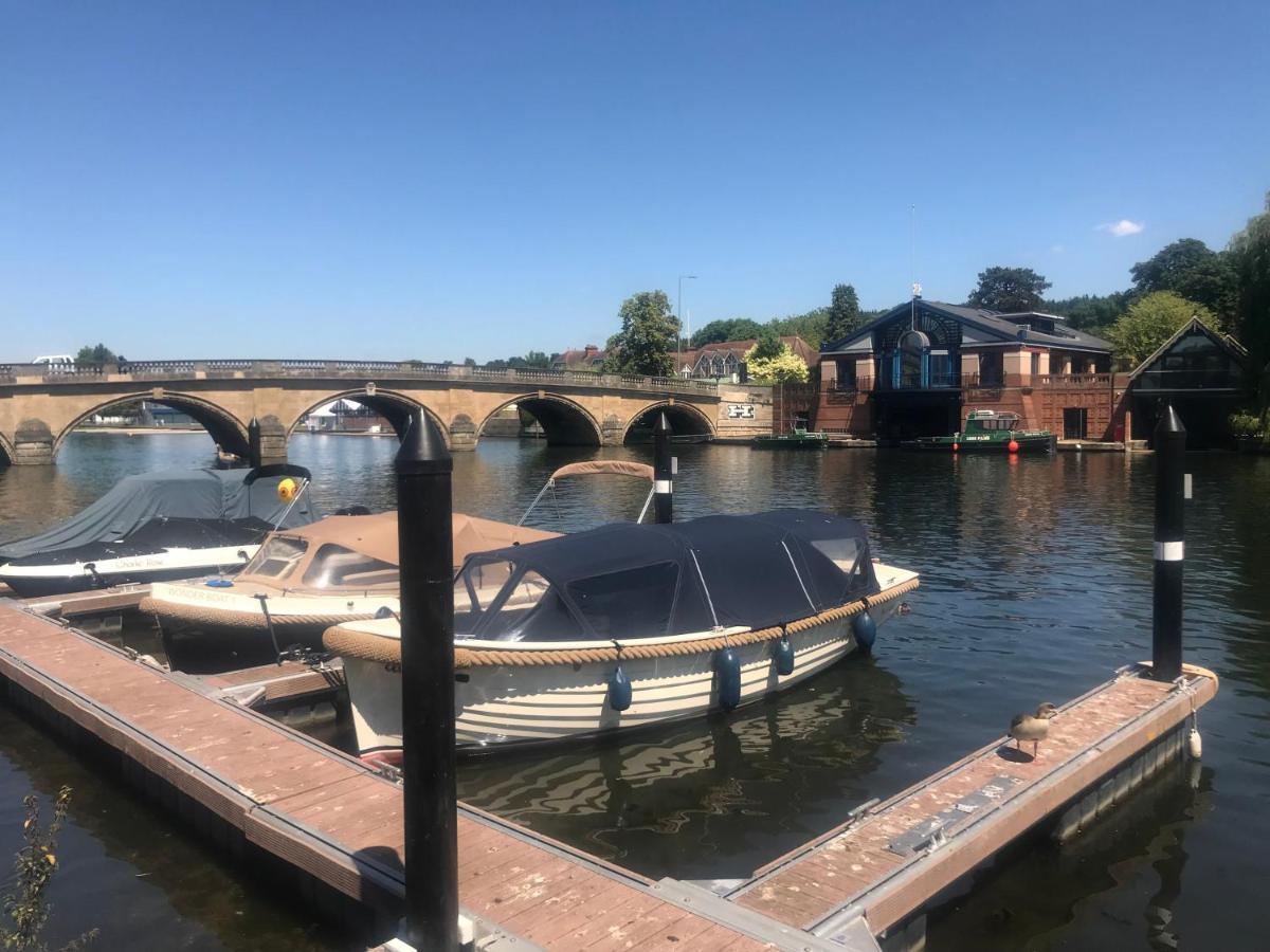 Heart Of Henley 1 & 2 Bedroom Apartments Εξωτερικό φωτογραφία