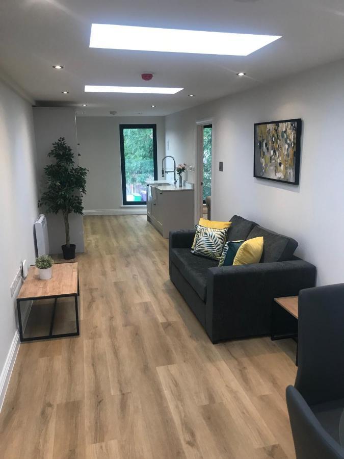 Heart Of Henley 1 & 2 Bedroom Apartments Εξωτερικό φωτογραφία