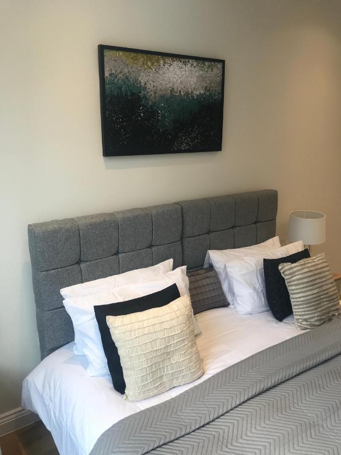 Heart Of Henley 1 & 2 Bedroom Apartments Εξωτερικό φωτογραφία