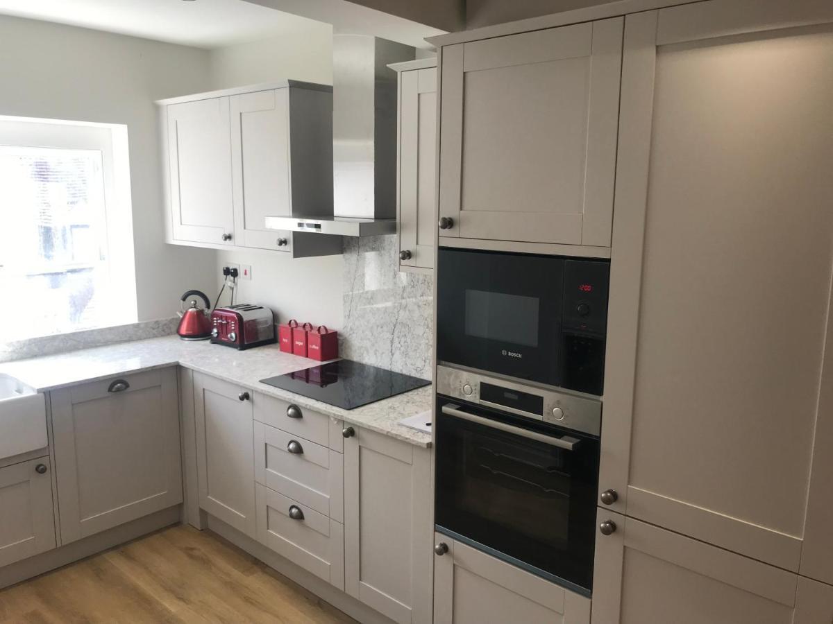 Heart Of Henley 1 & 2 Bedroom Apartments Εξωτερικό φωτογραφία