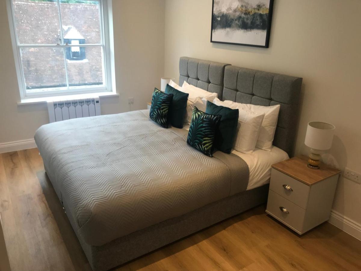 Heart Of Henley 1 & 2 Bedroom Apartments Εξωτερικό φωτογραφία