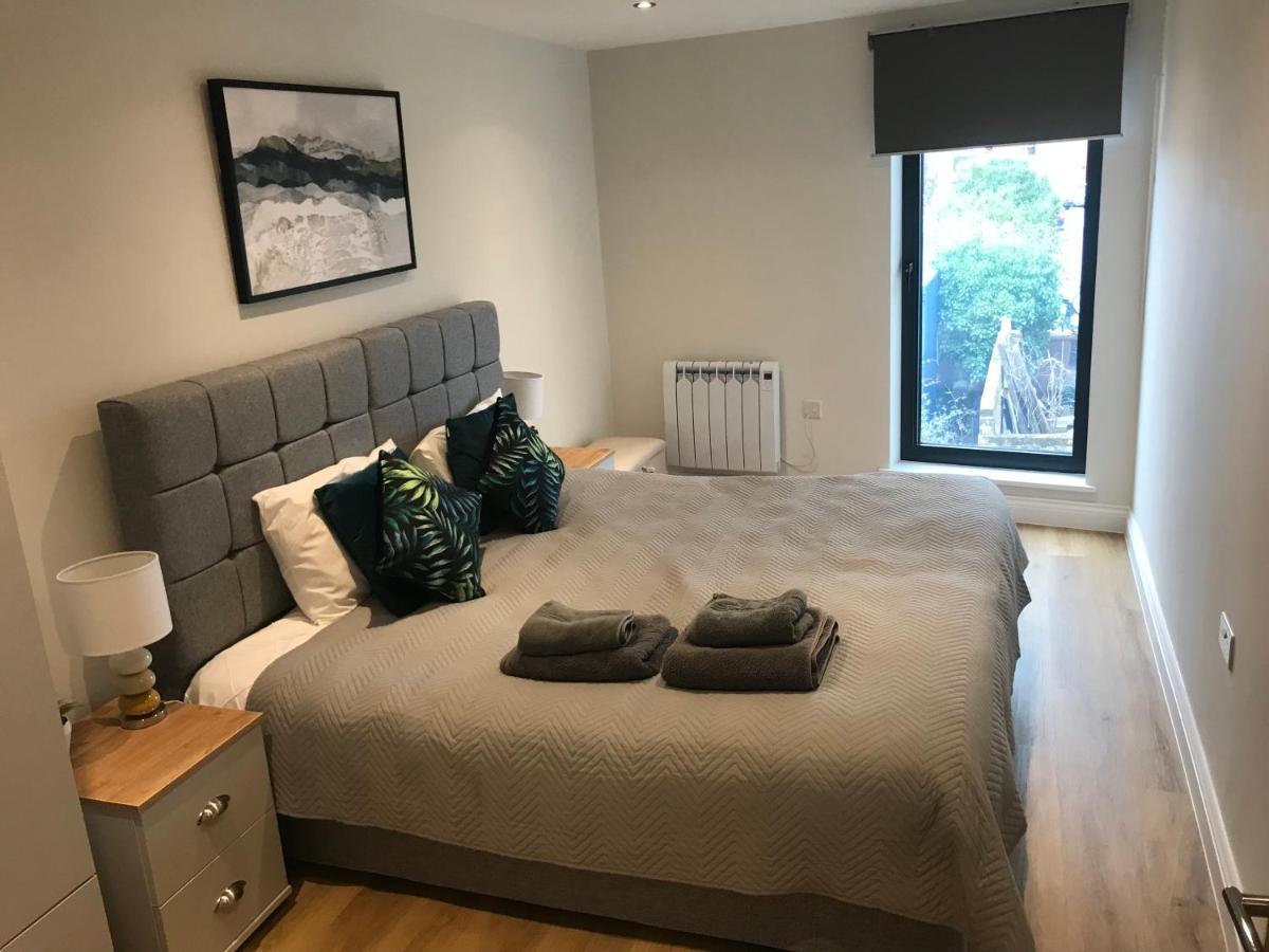 Heart Of Henley 1 & 2 Bedroom Apartments Εξωτερικό φωτογραφία