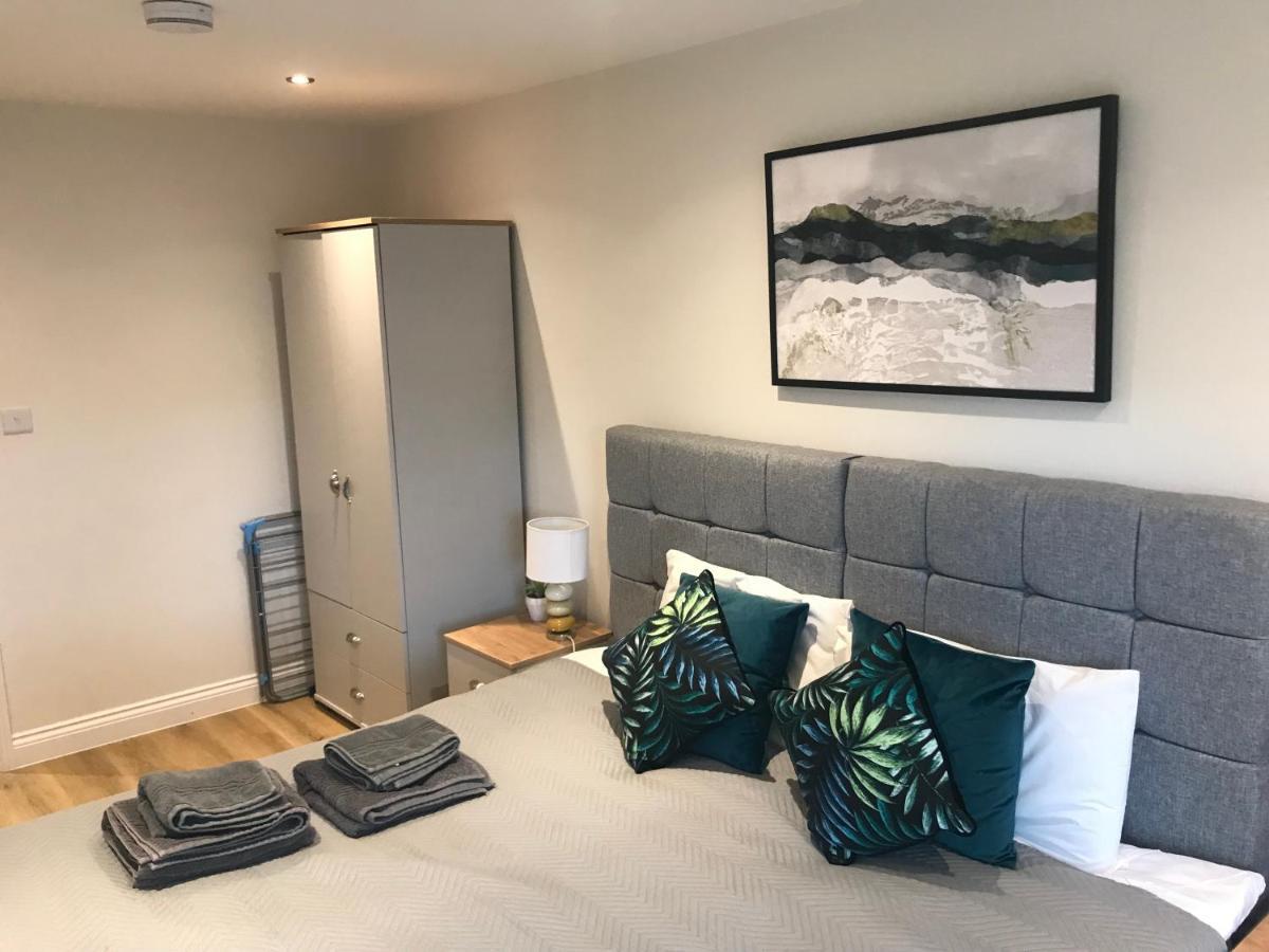 Heart Of Henley 1 & 2 Bedroom Apartments Εξωτερικό φωτογραφία